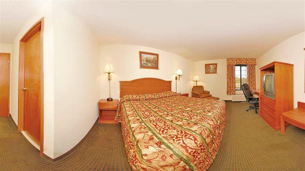 Econo Lodge Брансуик Экстерьер фото